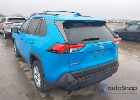 2021 Toyota Rav4 Xle из США, поврежденный, VIN JTMW1RFVXMD072322